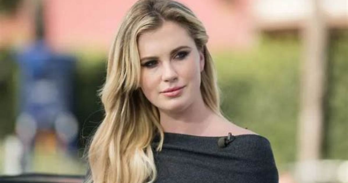 Ireland Baldwin Net Worth 2024, Age, Height, Bio, Birthday, Wiki!
