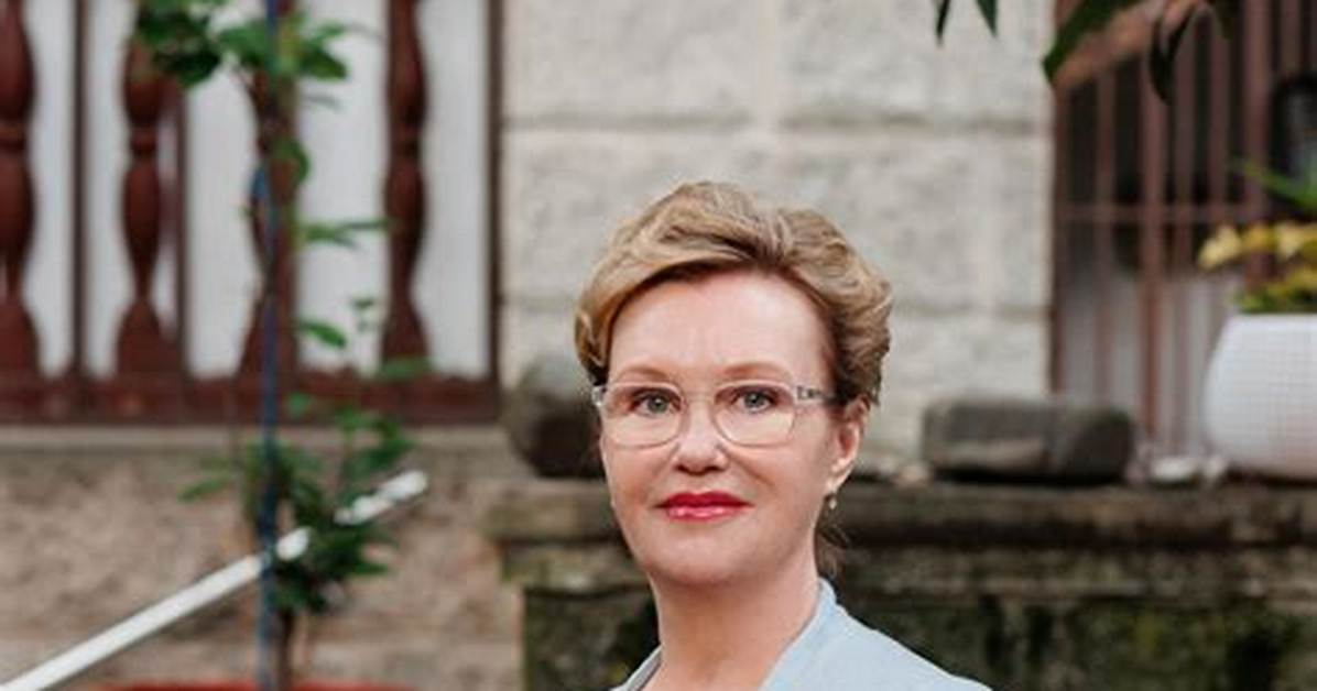 Irina Rozanova Net Worth, Age, Height, Bio, Birthday, Wiki!