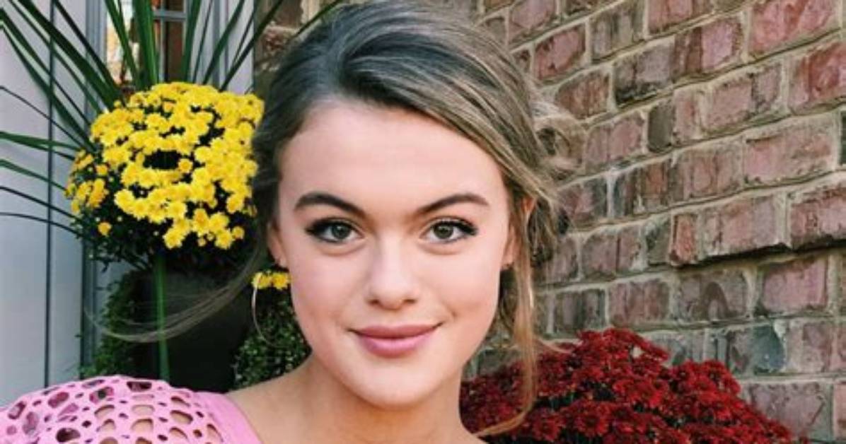 Isabella Alexander Net Worth, Age, Height, Bio, Birthday, Wiki!