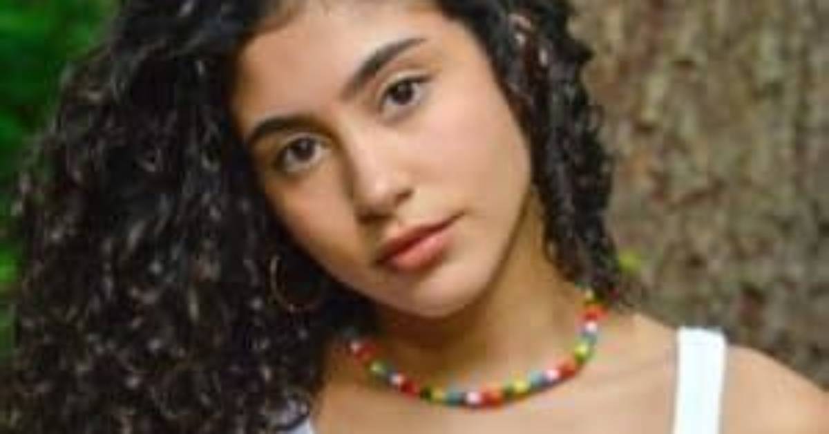 Isabella Ferreira Net Worth, Age, Height, Bio, Birthday, Wiki!