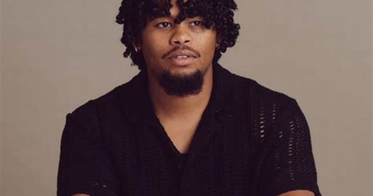 Isaiah John Net Worth, Age, Height, Bio, Birthday, Wiki!