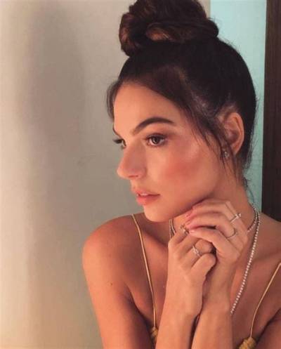 Isis Valverde - Net Worth, Age, Height, Birthday, Bio, Wiki!