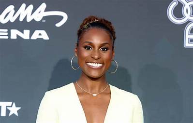 Issa Rae Net Worth, Age, Height, Bio, Birthday, Wiki!