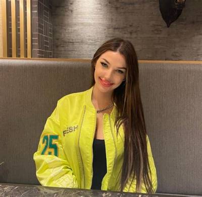 Iva Radic Net Worth, Age, Height, Bio, Birthday, Wiki!