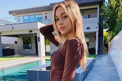 Ivanita Lomeli Net Worth 2024, Age, Height, Bio, Birthday, Wiki!