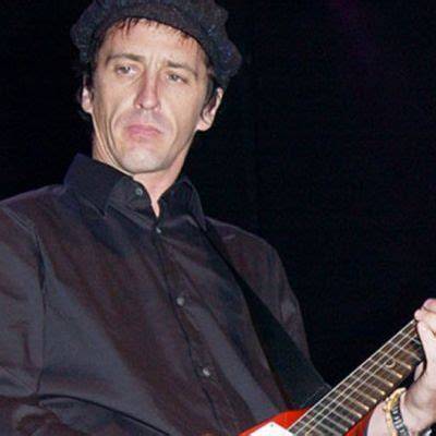Izzy Stradlin Net Worth 2024, Age, Height, Bio, Birthday, Wiki!