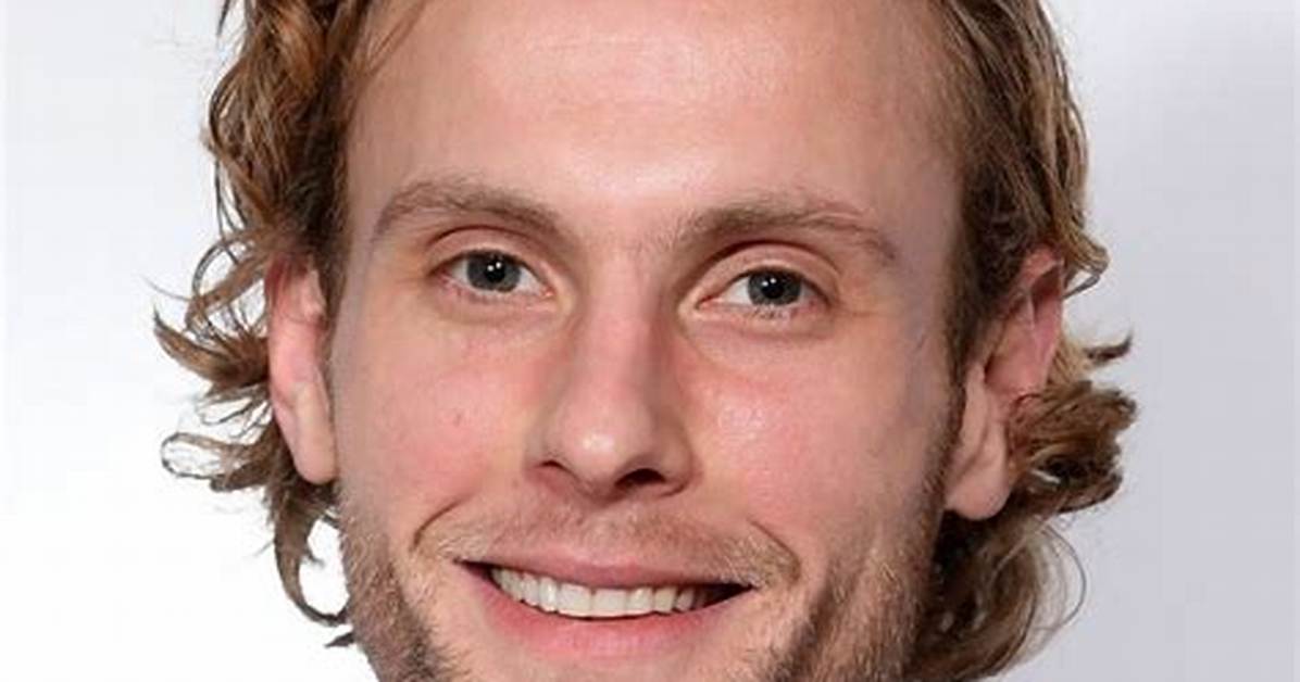 Jack Fox Net Worth, Age, Height, Bio, Birthday, Wiki!