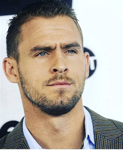 Jack Kesy Net Worth, Age, Height, Bio, Birthday, Wiki!