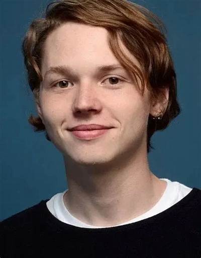 Jack Kilmer Net Worth, Age, Height, Bio, Birthday, Wiki!
