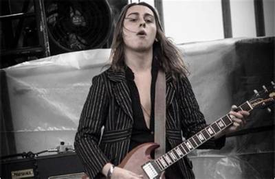 Jake Kiszka Net Worth, Age, Height, Bio, Birthday, Wiki!