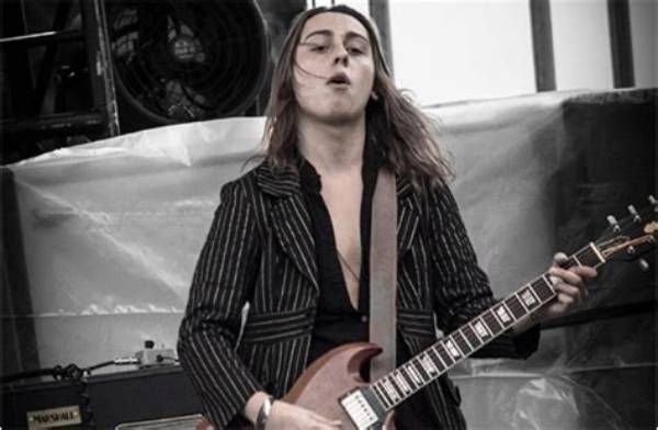 Jake Kiszka Net Worth, Age, Height, Bio, Birthday, Wiki!