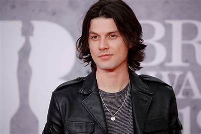 James Bay Net Worth 2024, Age, Height, Bio, Birthday, Wiki!