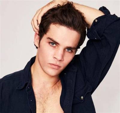 James Lastovic Net Worth 2024, Age, Height, Bio, Birthday, Wiki!