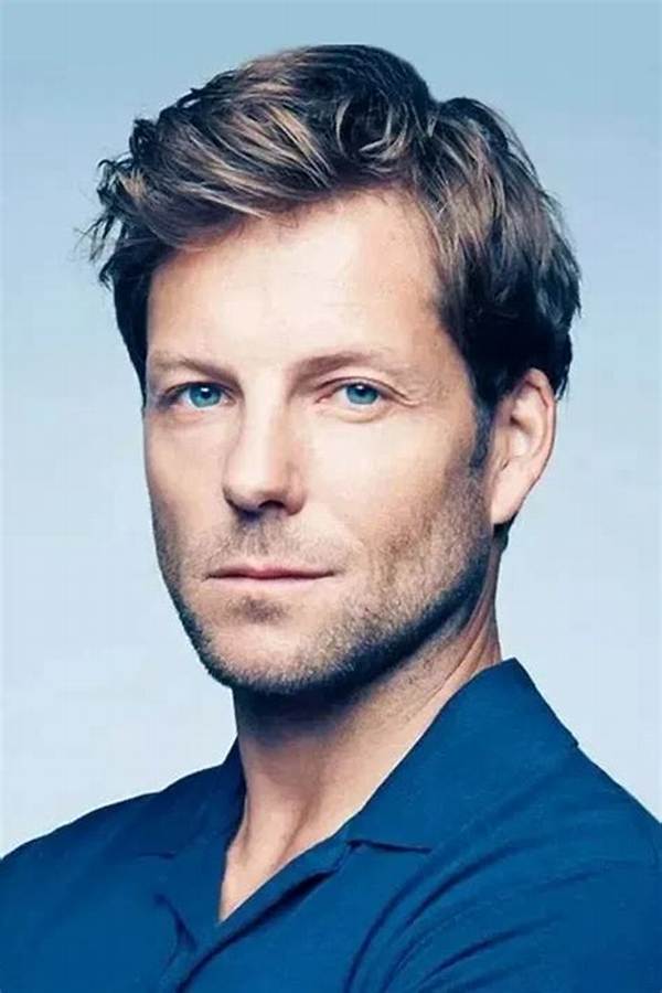 Jamie Bamber Net Worth, Age, Height, Bio, Birthday, Wiki!