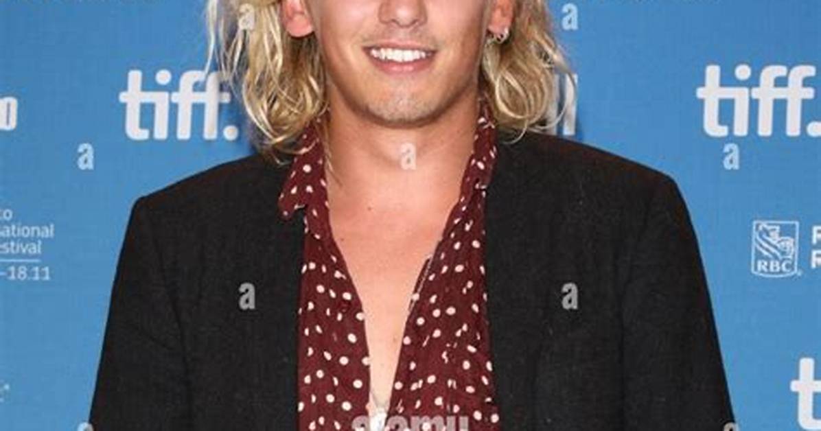 Jamie Campbell - Net Worth, Age, Height, Birthday, Bio, Wiki!