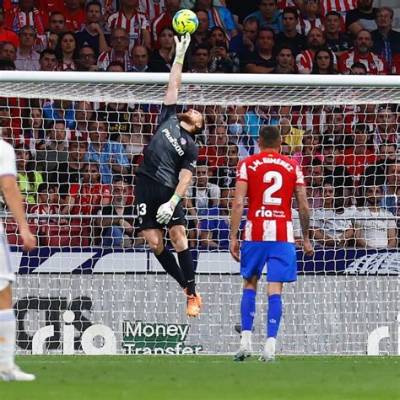 Jan Oblak Net Worth, Age, Height, Bio, Birthday, Wiki!