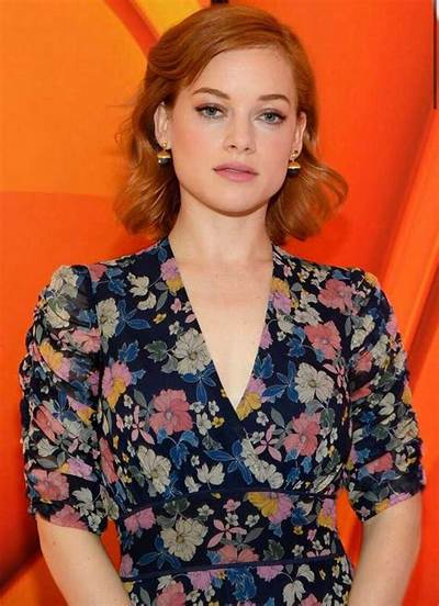 Jane Levy - Net Worth, Age, Height, Birthday, Bio, Wiki!