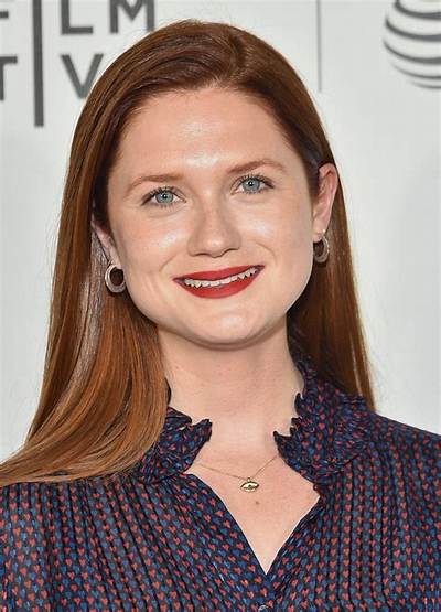 Janet Wright Net Worth, Age, Height, Bio, Birthday, Wiki!