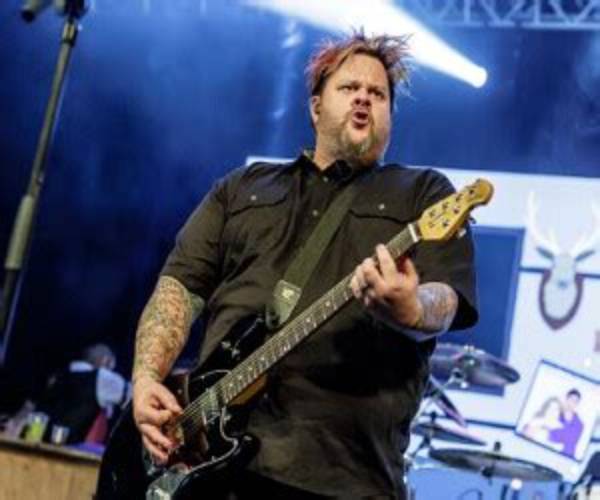 Jaret Reddick Net Worth, Age, Height, Bio, Birthday, Wiki!