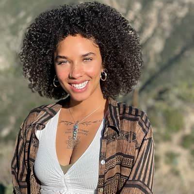 Jasena Odell Net Worth 2024, Age, Height, Bio, Birthday, Wiki!