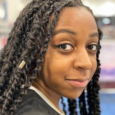 Jasmine Couplereacts - Net Worth, Age, Height, Birthday, Bio, Wiki!