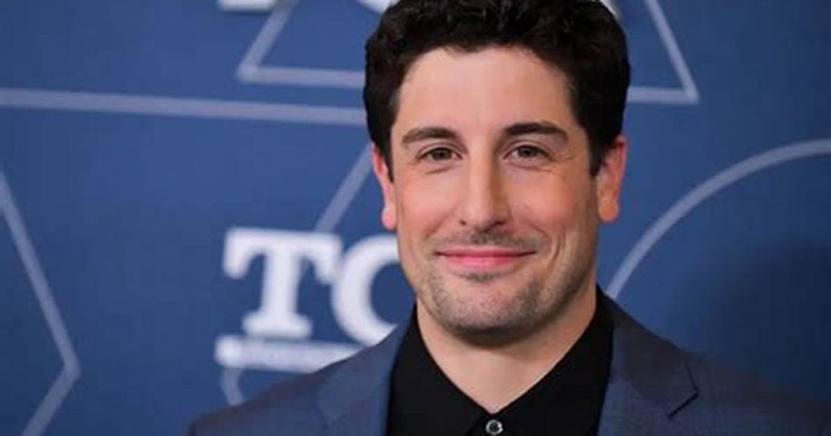 Jason Biggs Net Worth, Age, Height, Bio, Birthday, Wiki!