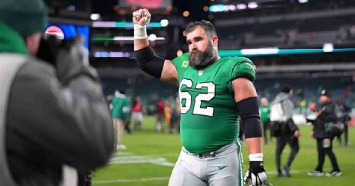 Jason Kelce Net Worth, Age, Height, Bio, Birthday, Wiki!