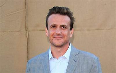 Jason Segel Net Worth 2024, Age, Height, Bio, Birthday, Wiki!