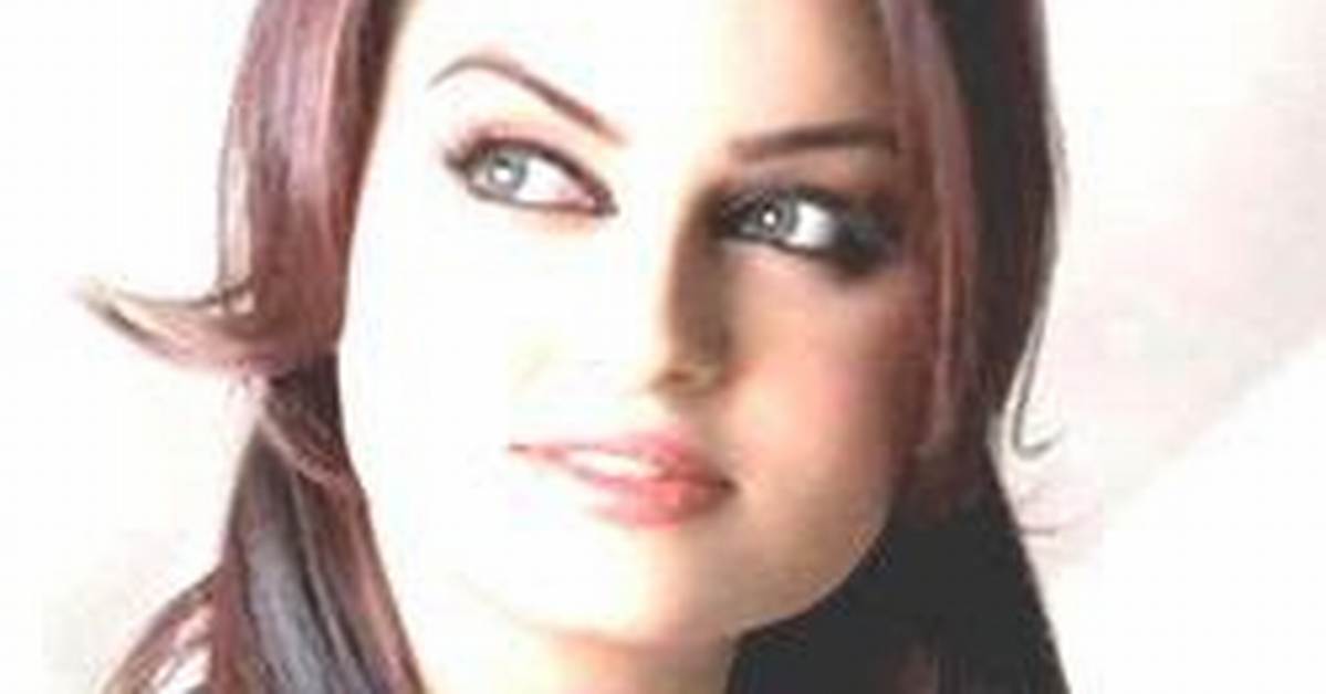 Javeria Abbasi - Net Worth, Age, Height, Birthday, Bio, Wiki!