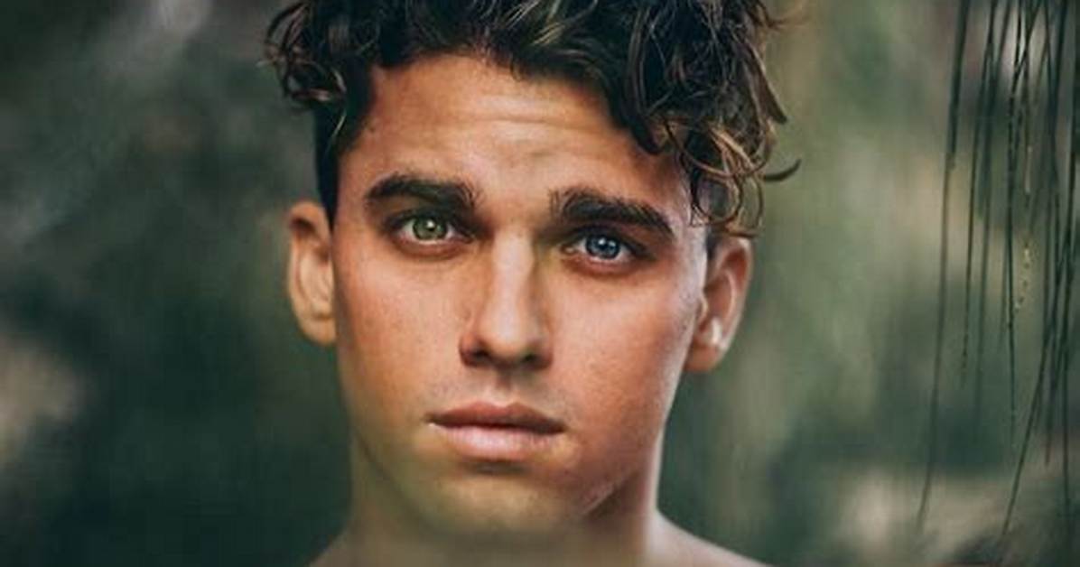 Jay Alvarrez Net Worth, Age, Height, Bio, Birthday, Wiki!
