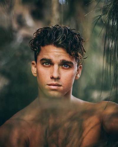 Jay Alvarrez Net Worth, Age, Height, Bio, Birthday, Wiki!