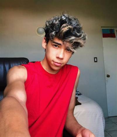 Jayden Croes - Net Worth, Age, Height, Birthday, Bio, Wiki!