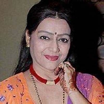 Jayshree Talwalkar - Net Worth, Age, Height, Birthday, Bio, Wiki!