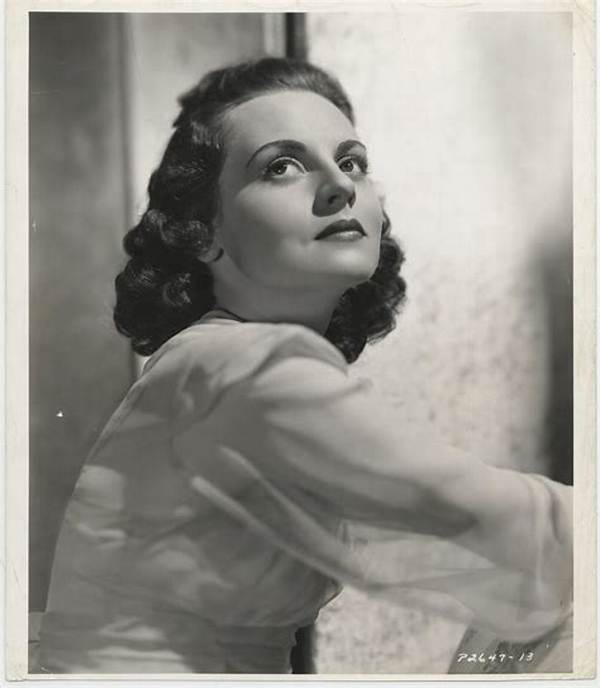 Jeanne Cagney Net Worth, Age, Height, Bio, Birthday, Wiki!