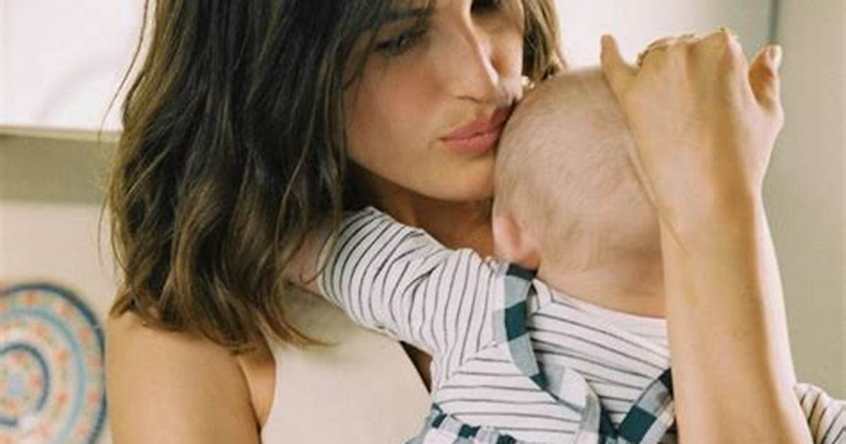 Jeanne Damas - Net Worth, Age, Height, Birthday, Bio, Wiki!