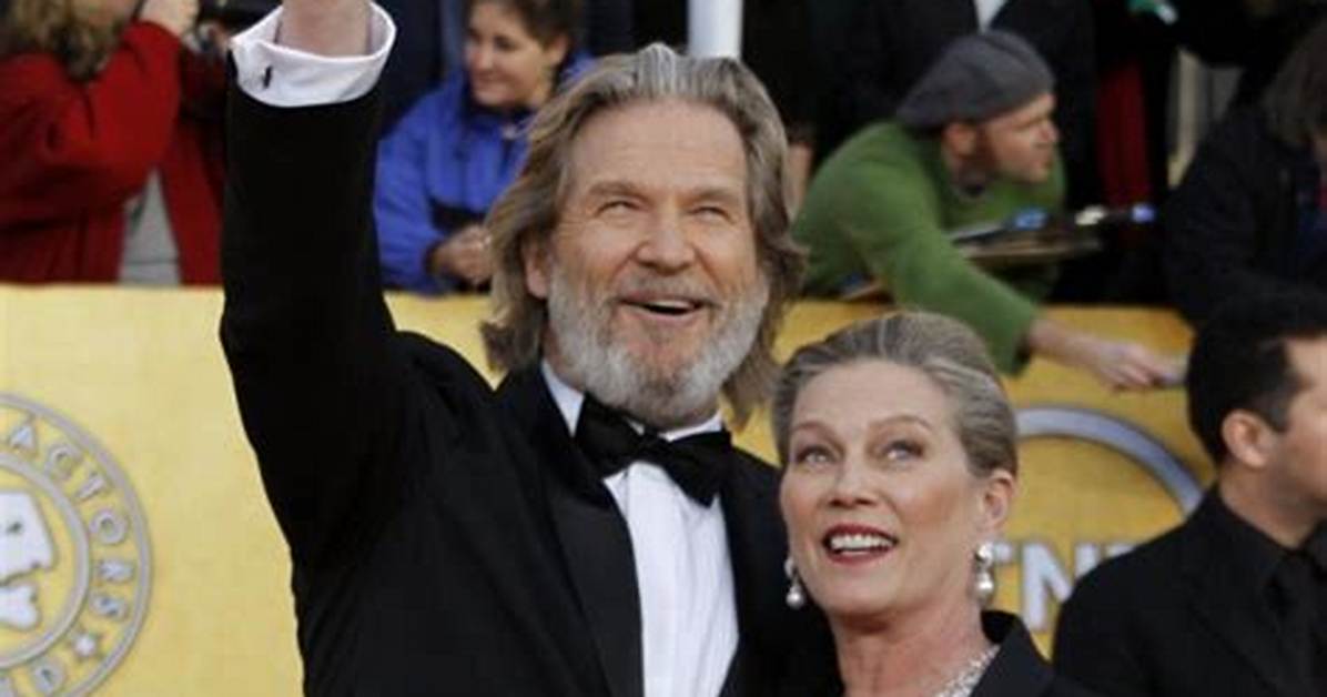 Jeff Bridges - Net Worth, Age, Height, Birthday, Bio, Wiki!