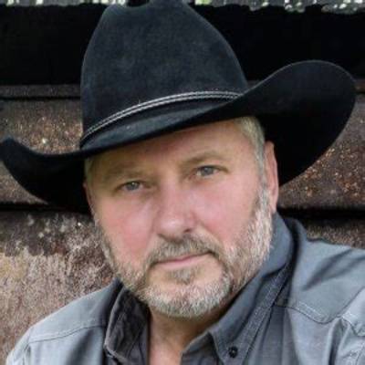 Jeff Carson Net Worth, Age, Height, Bio, Birthday, Wiki!