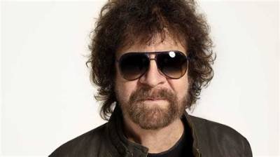 Jeff Lynne Net Worth, Age, Height, Bio, Birthday, Wiki!
