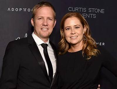 Jenna Fischer Net Worth, Age, Height, Bio, Birthday, Wiki!