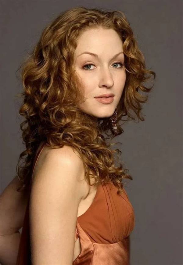 Jennifer Allwood Net Worth, Age, Height, Bio, Birthday, Wiki!