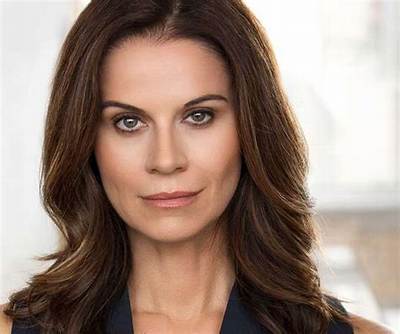 Jennifer Bini Taylor Net Worth, Age, Height, Bio, Birthday, Wiki!