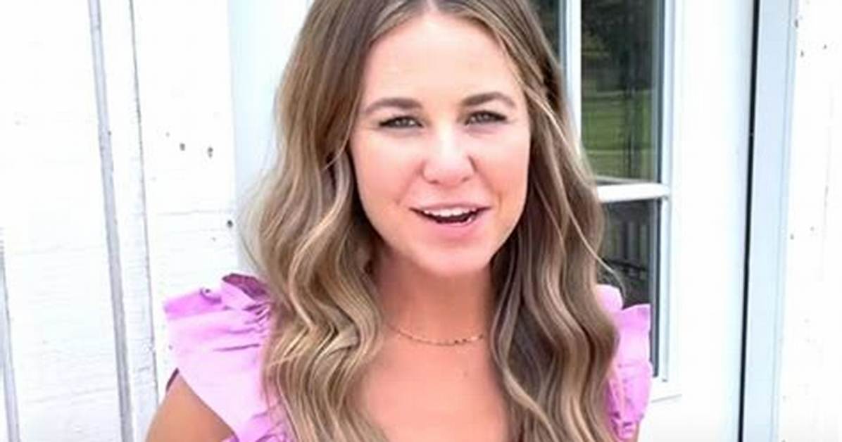 Jennifer Duggar Net Worth, Age, Height, Bio, Birthday, Wiki!