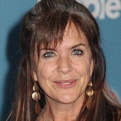 Jennifer Hale Net Worth, Age, Height, Bio, Birthday, Wiki!