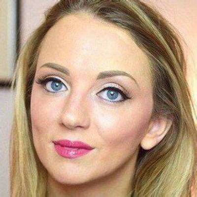 Jennifer Holmes Net Worth, Age, Height, Bio, Birthday, Wiki!