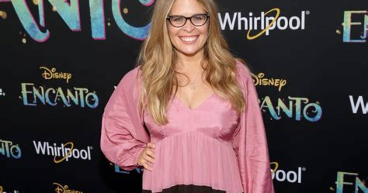 Jennifer Lee - Net Worth, Age, Height, Birthday, Bio, Wiki!