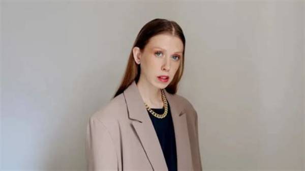 Jenny Mustard Net Worth, Age, Height, Bio, Birthday, Wiki!