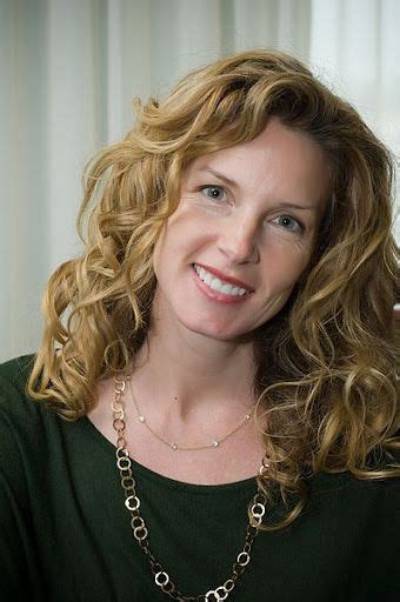 Jensen Daggett Net Worth, Age, Height, Bio, Birthday, Wiki!