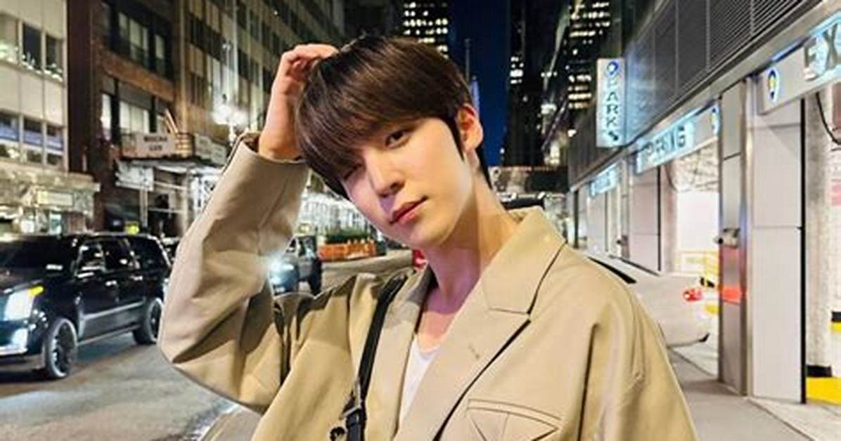 Jeong Yun-Hui - Net Worth, Age, Height, Birthday, Bio, Wiki!