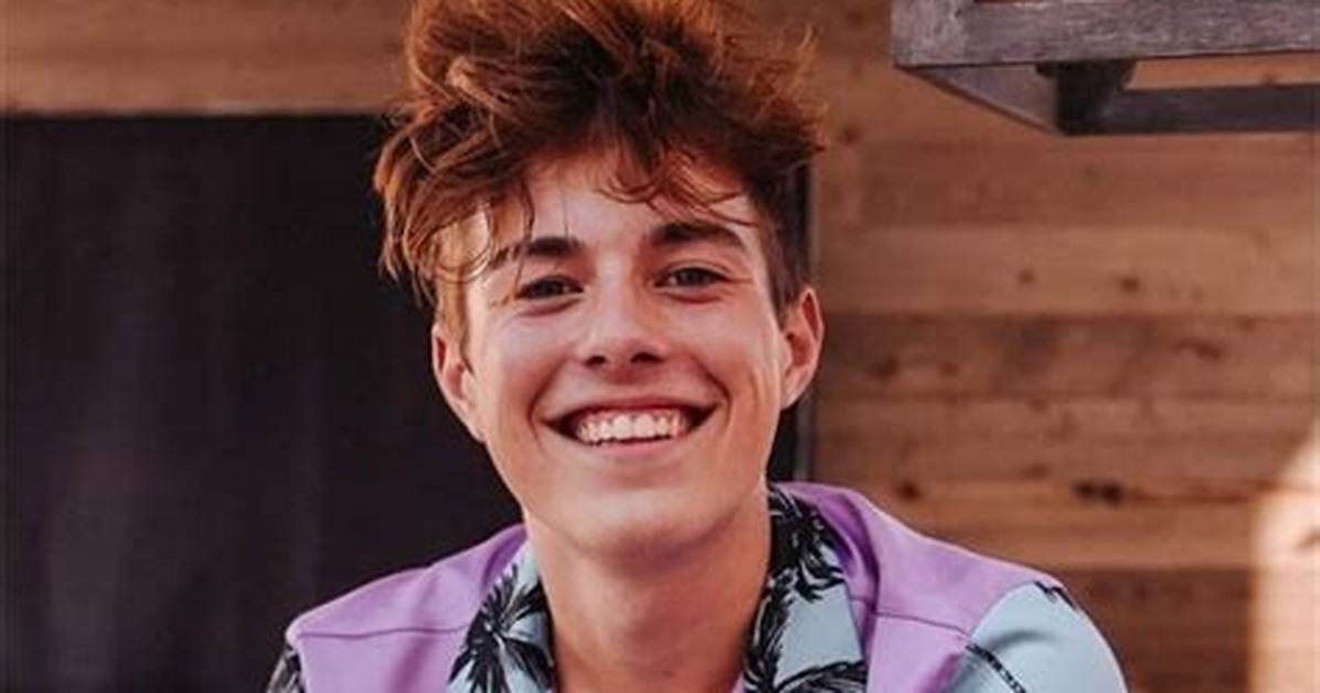 Jeremy Hutchins Net Worth, Age, Height, Bio, Birthday, Wiki!