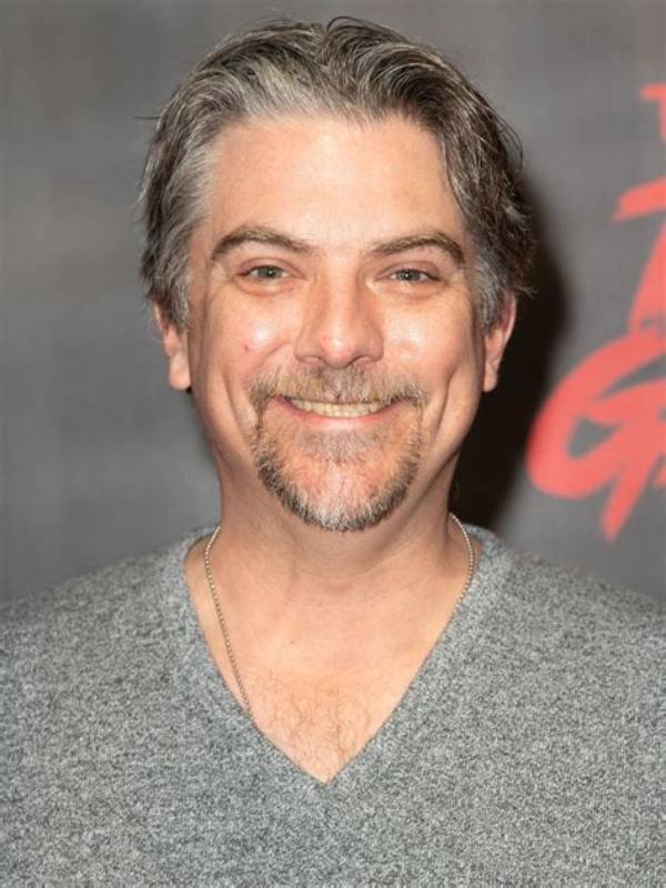 Jeremy Miller Net Worth 2024, Age, Height, Bio, Birthday, Wiki!
